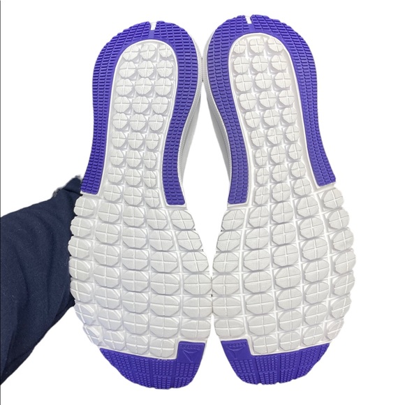 Reebok Woman’s Sneakers - Picture 3 of 10